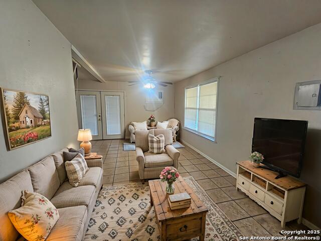 2717 Ceralvo St Property Photo 1