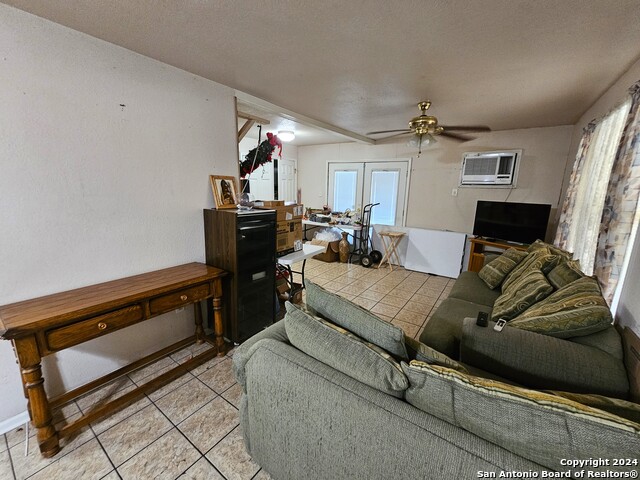 2717 Ceralvo St Property Photo 15