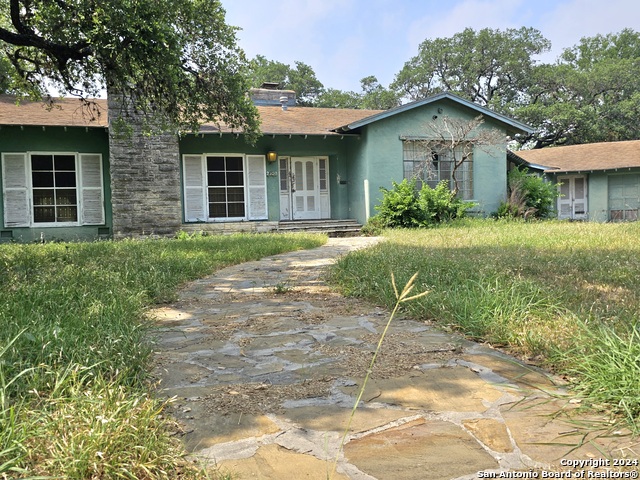 2520 W Gramercy Pl Property Photo 4