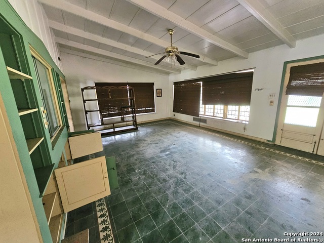 2520 W Gramercy Pl Property Photo 7