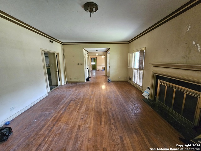 2520 W Gramercy Pl Property Photo 10