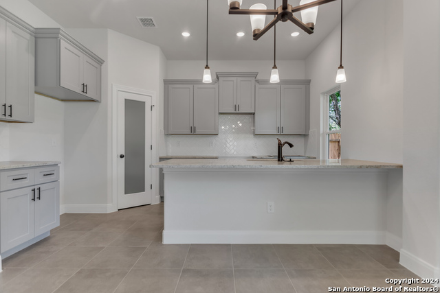 600 Park Circle Property Photo 17
