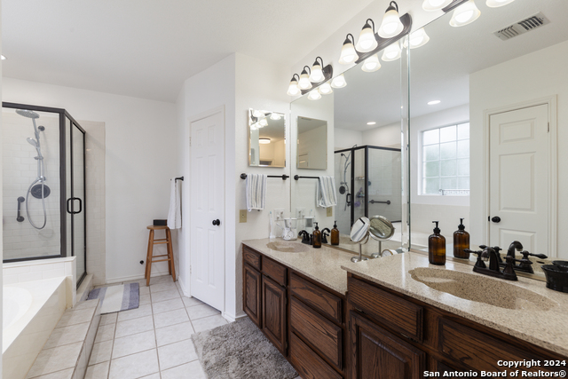 962 Lightstone Dr Property Photo 24