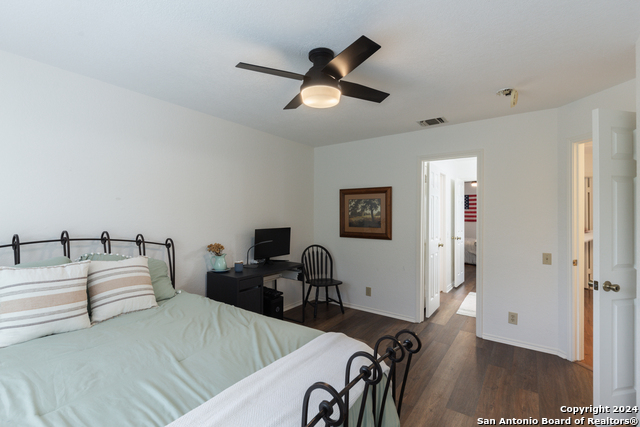 962 Lightstone Dr Property Photo 36