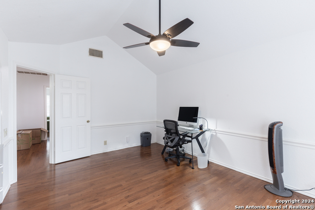 962 Lightstone Dr Property Photo 41