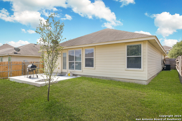 7015 Heathers Way Property Photo 15