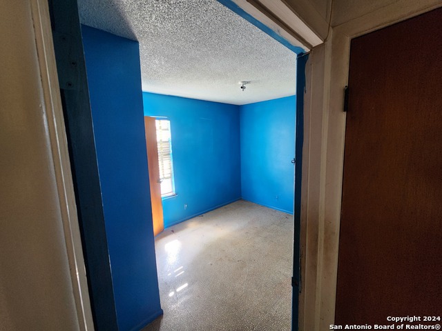 438 Park Plaza Property Photo 4