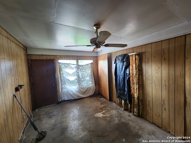 438 Park Plaza Property Photo 7