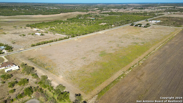 Lot 5 Fm 471 Property Photo 4