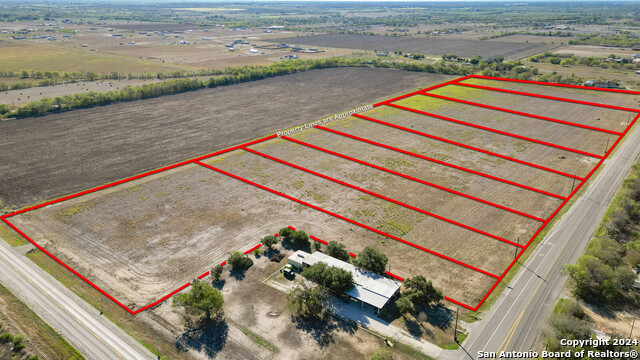 Lot 5 Fm 471 Property Photo 5