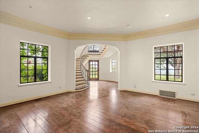 100 Steepside Lane Property Photo 14