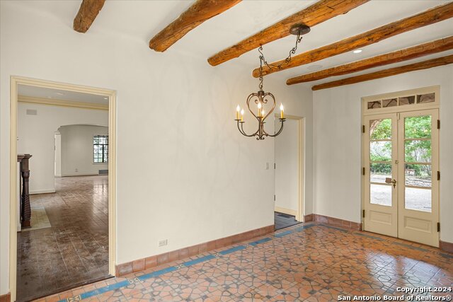 100 Steepside Lane Property Photo 32