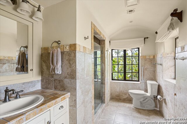 100 Steepside Lane Property Photo 38