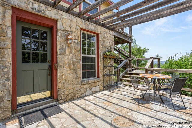100 Steepside Lane Property Photo 77