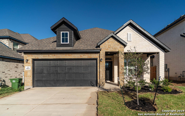 1622 Stony Island Property Photo 1