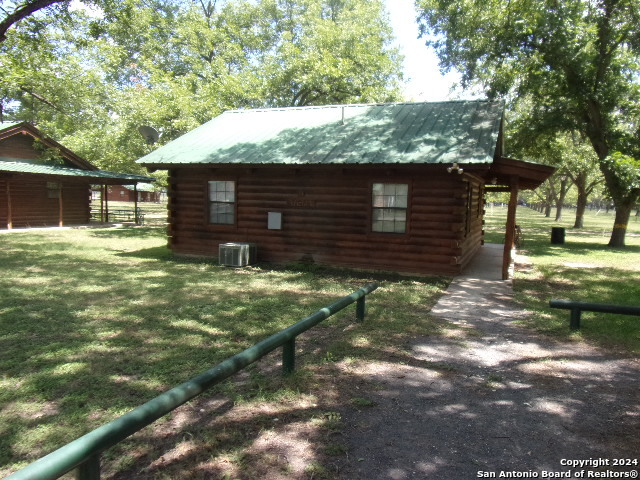 111 Red Wright Rd Property Photo 1