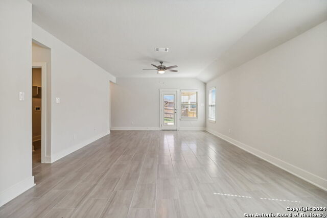 25762 Rosey Way Property Photo 8