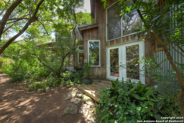115 Armour Place Property Photo 1