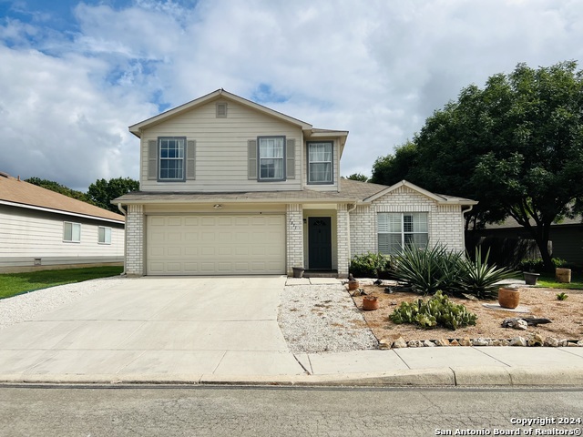 7311 Carriage Bend Property Photo 1