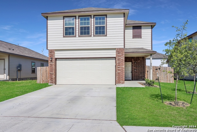 2425 Marty Way Property Photo 5