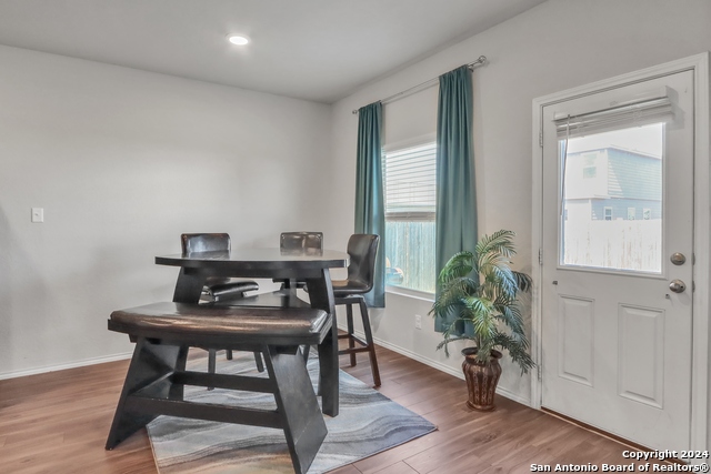2425 Marty Way Property Photo 10