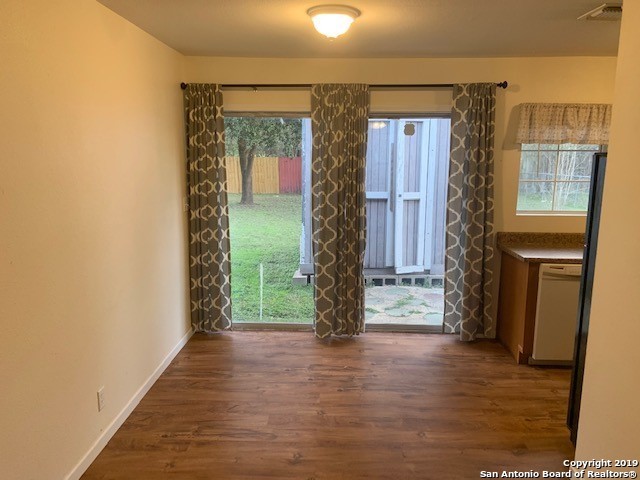 6022 Castle Hunt Property Photo 4