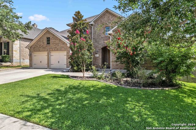 8910 AZALEA POINTE Property Photo 1