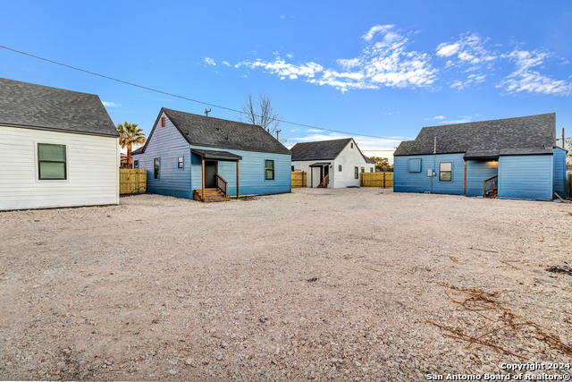 1803 Texas Ave Property Photo 8
