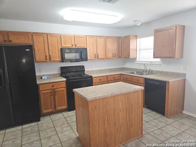 323 Hollow Trail Property Photo 8