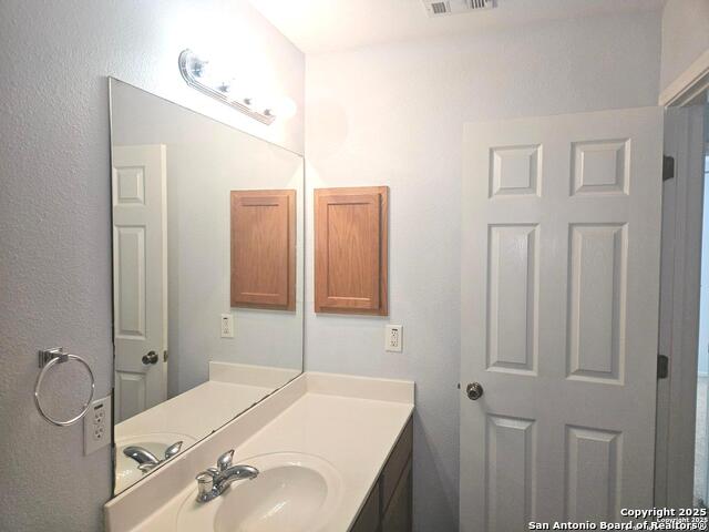 323 Hollow Trail Property Photo 20
