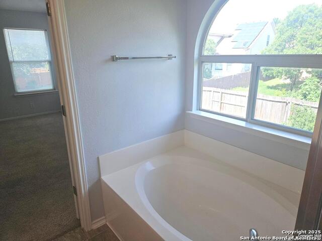 323 Hollow Trail Property Photo 26