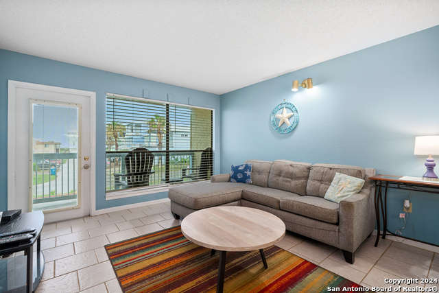 810 Banyan Beach Dr Property Photo 11