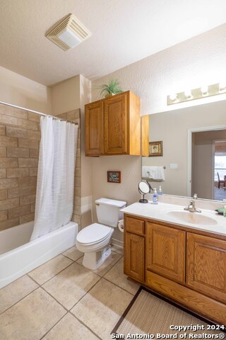 20 Tapatio Dr E Property Photo 6