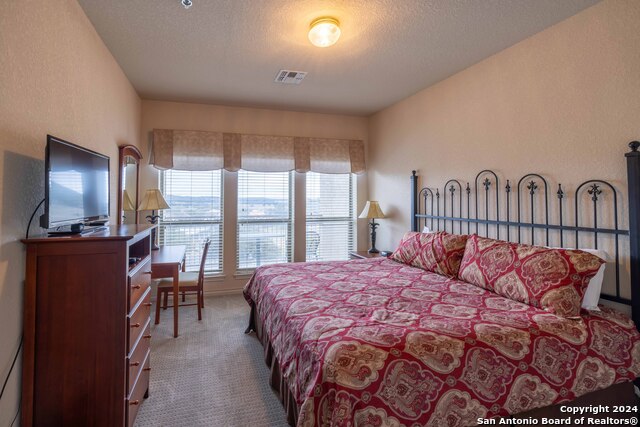 20 Tapatio Dr E Property Photo 7