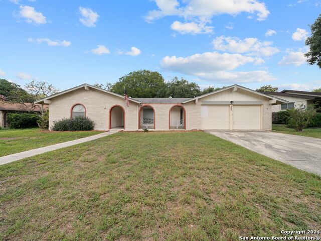 303 Cordoba Dr Property Photo