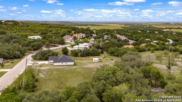 River Blf Property Photo 7