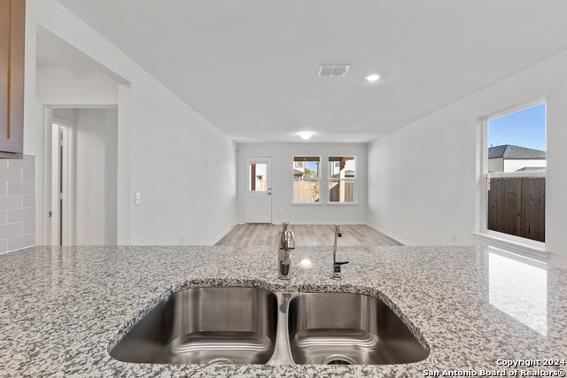 13110 Club House Blvd Property Photo 10