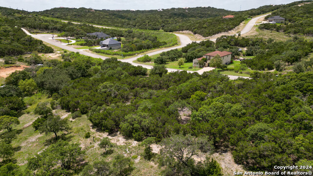 22406 White Doe Pass Property Photo 15