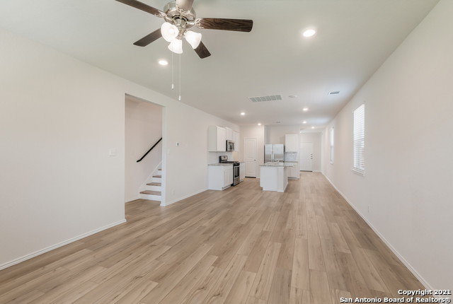 5610 James Trace Dr. Property Photo 7