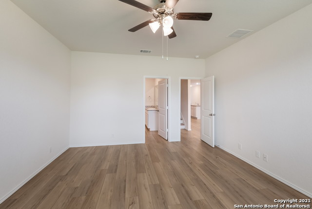 5610 James Trace Dr. Property Photo 9
