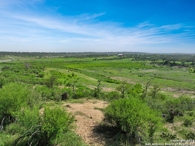 281 Chimney Cove Property Photo 17