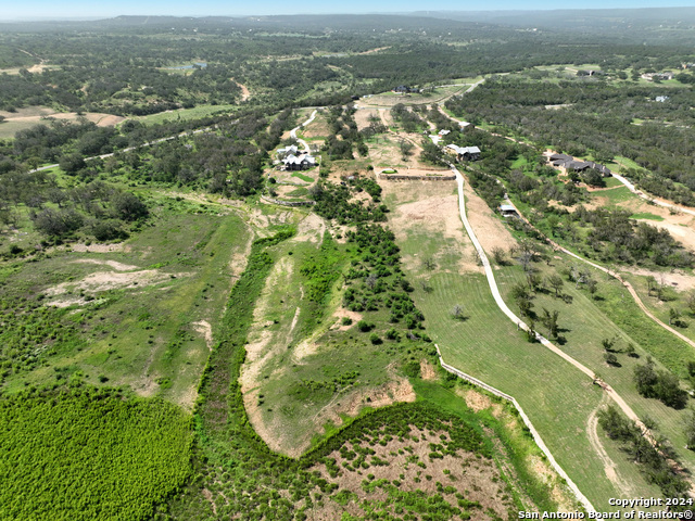 281 Chimney Cove Property Photo 25