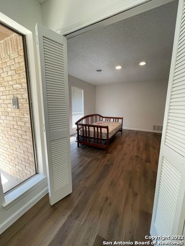 11738 Mission Trace Property Photo 5