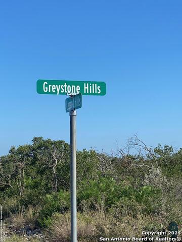 71 Greystone Hills Cir Property Photo 2