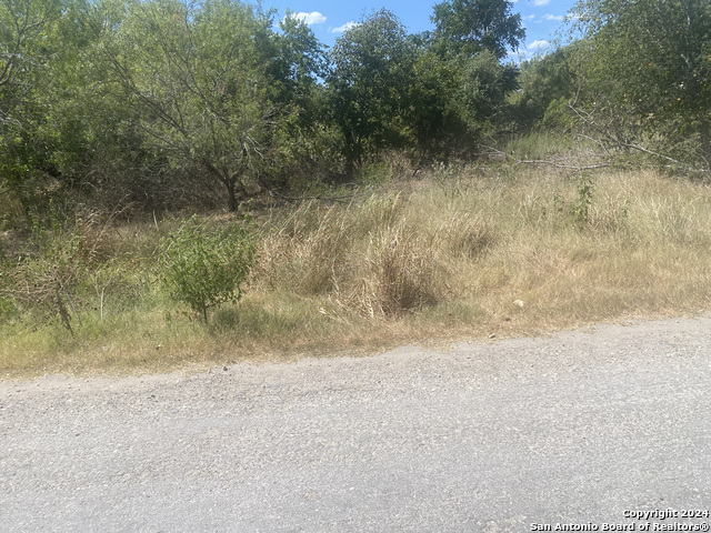 570 County Road 6842 Property Photo 3