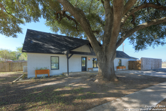770 Carls Dr Property Photo 1