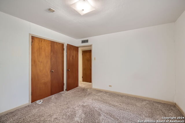 201 E Cheryl Dr Property Photo 14