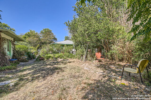 201 E Cheryl Dr Property Photo 25