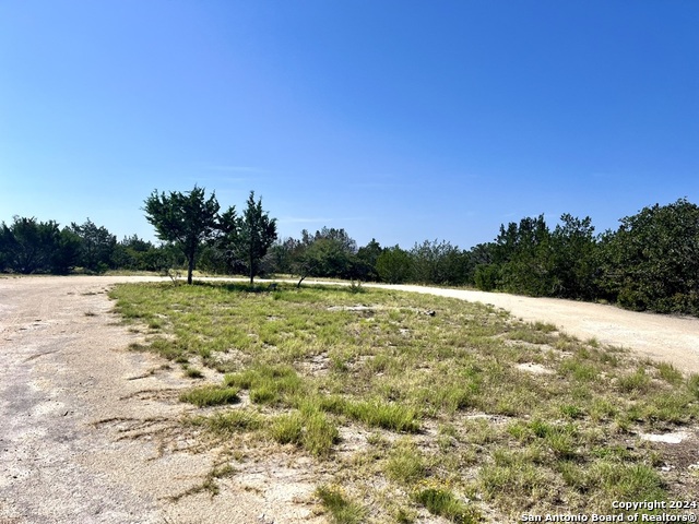 900 Alonzo Rd Property Photo 26