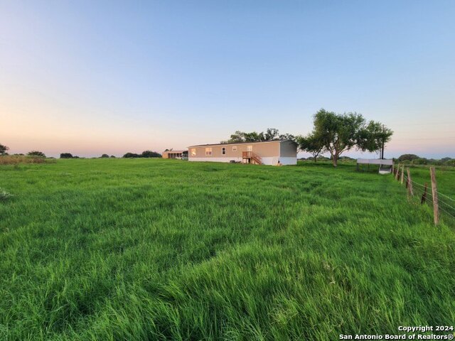 11903 N State Highway 123 Property Photo 25